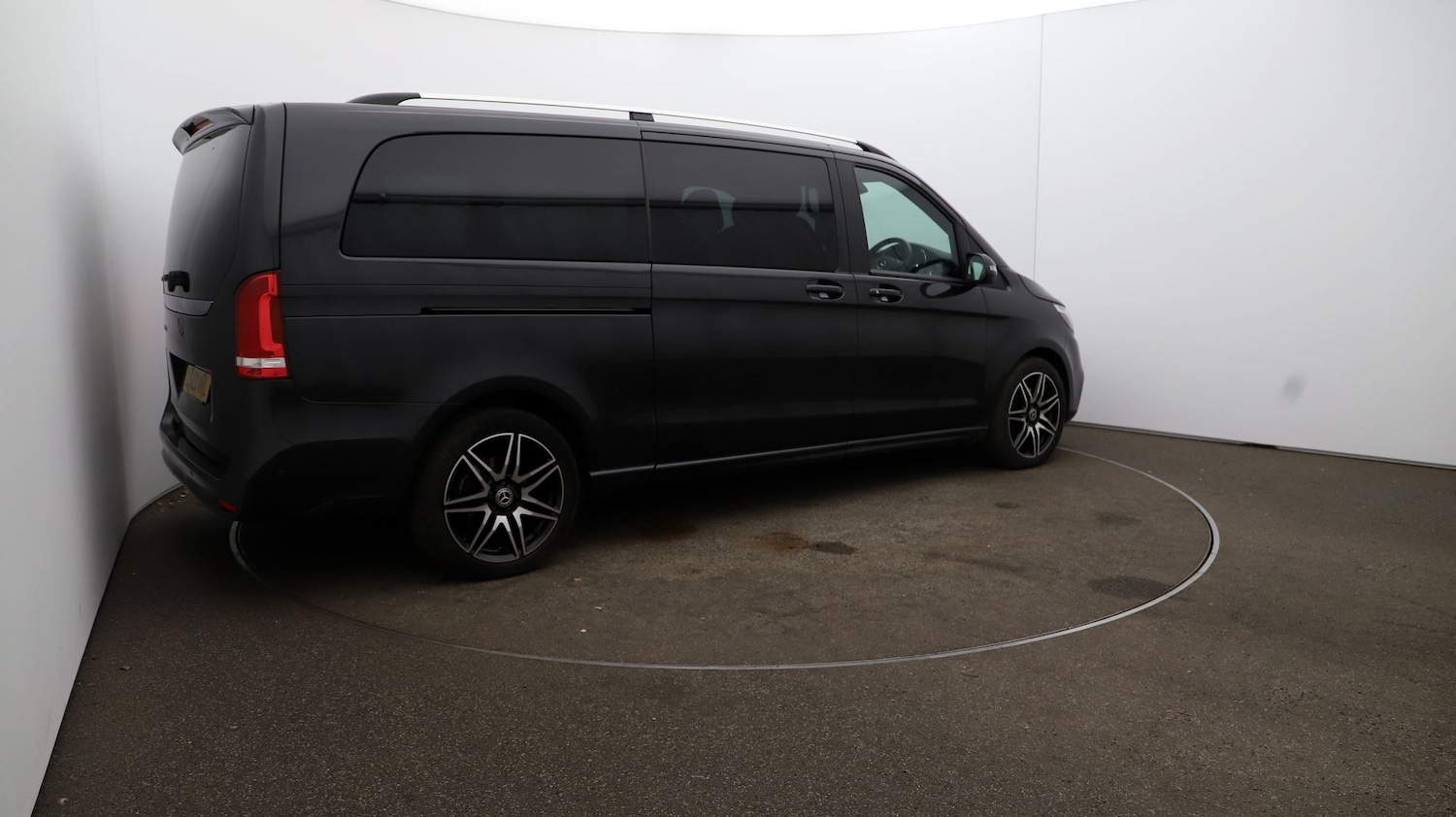 Used Mercedes-Benz V-Class 2023 for sale - 76812795: Photo 46