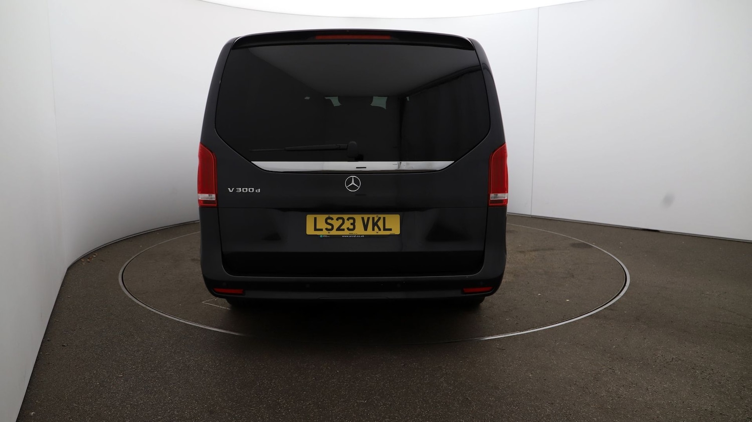 Used Mercedes-Benz V-Class 2023 for sale - 76812795: Photo 52