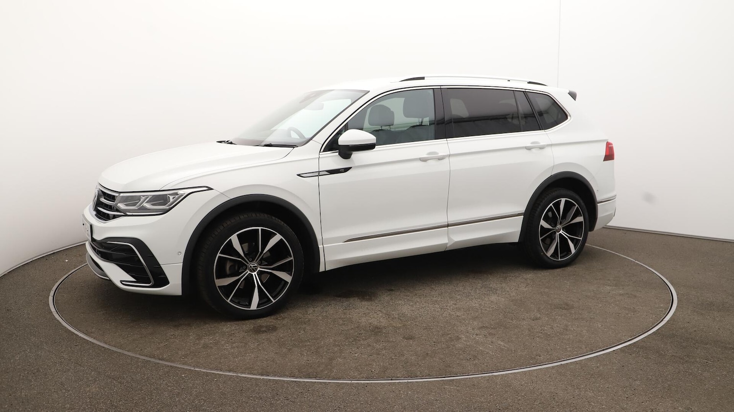 Used Volkswagen Tiguan Allspace 2022 for sale - 76137643: Photo 71