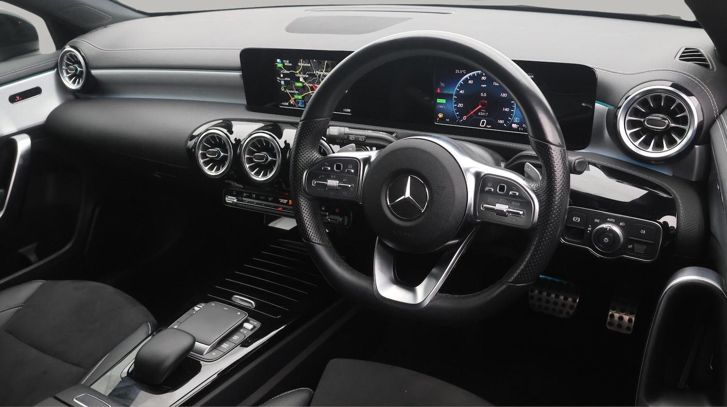 Used Mercedes-Benz A-Class 2021 for sale - 76371519: Photo 10