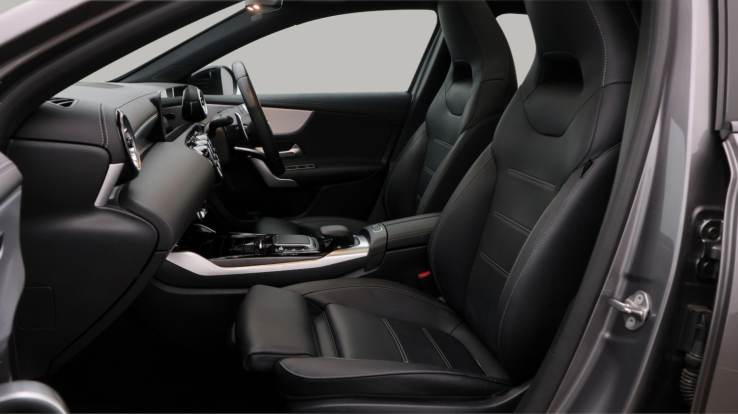 Used Mercedes-Benz A-Class 2022 for sale - 77616930: Photo 14