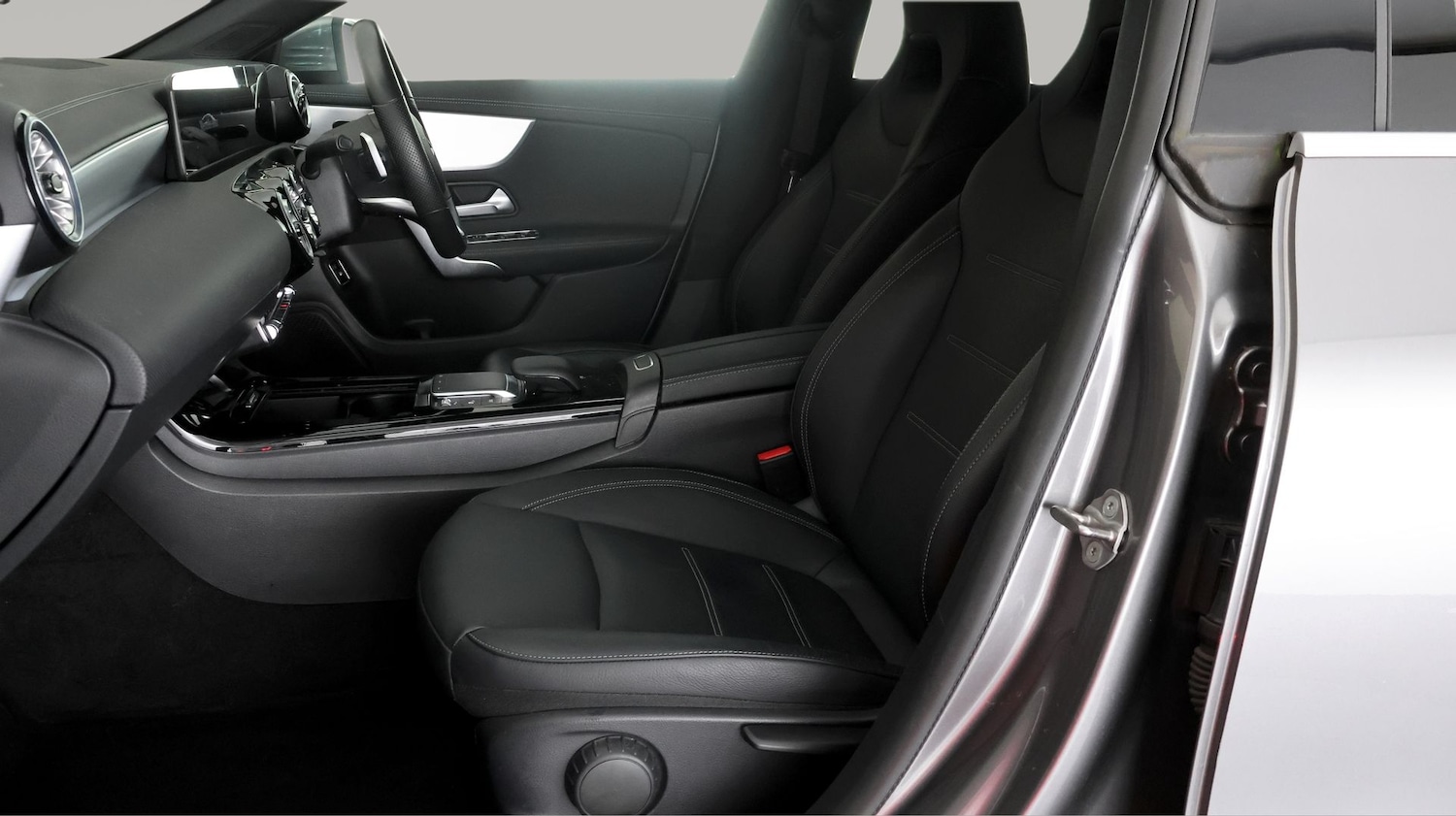 Used Mercedes-Benz CLA for sale - 77677055: Photo 14