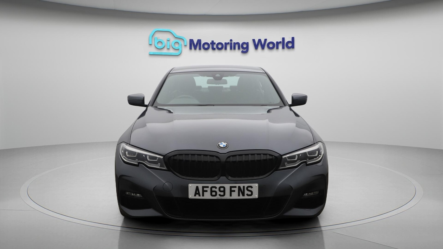 Used BMW 3 Series 2019 for sale - 76371201: Photo 3