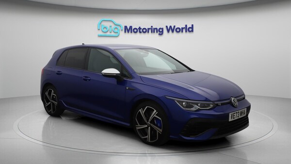 Used Volkswagen Golf 2024 for sale - 75768374: Photo 2