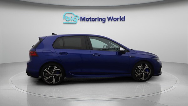 Used Volkswagen Golf 2024 for sale - 75768374: Photo 9