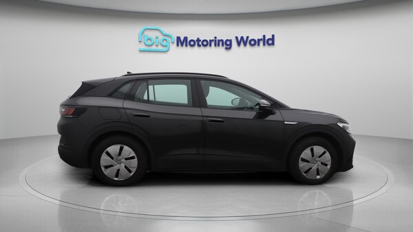 Used Volkswagen ID.4 2022 for sale - 76260272: Photo 9
