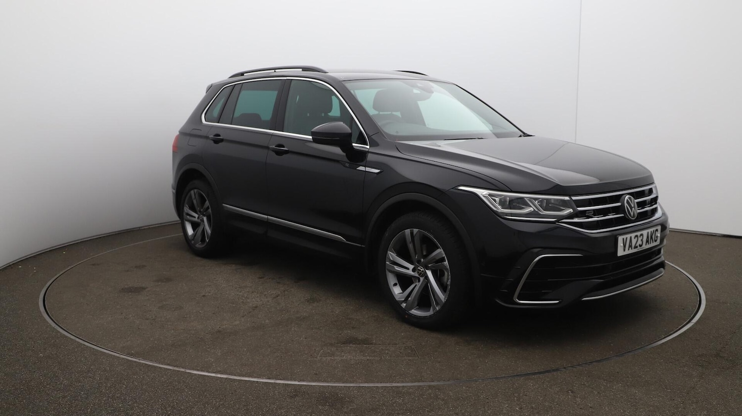 Used Volkswagen Tiguan 2023 for sale - 76072275: Photo 44