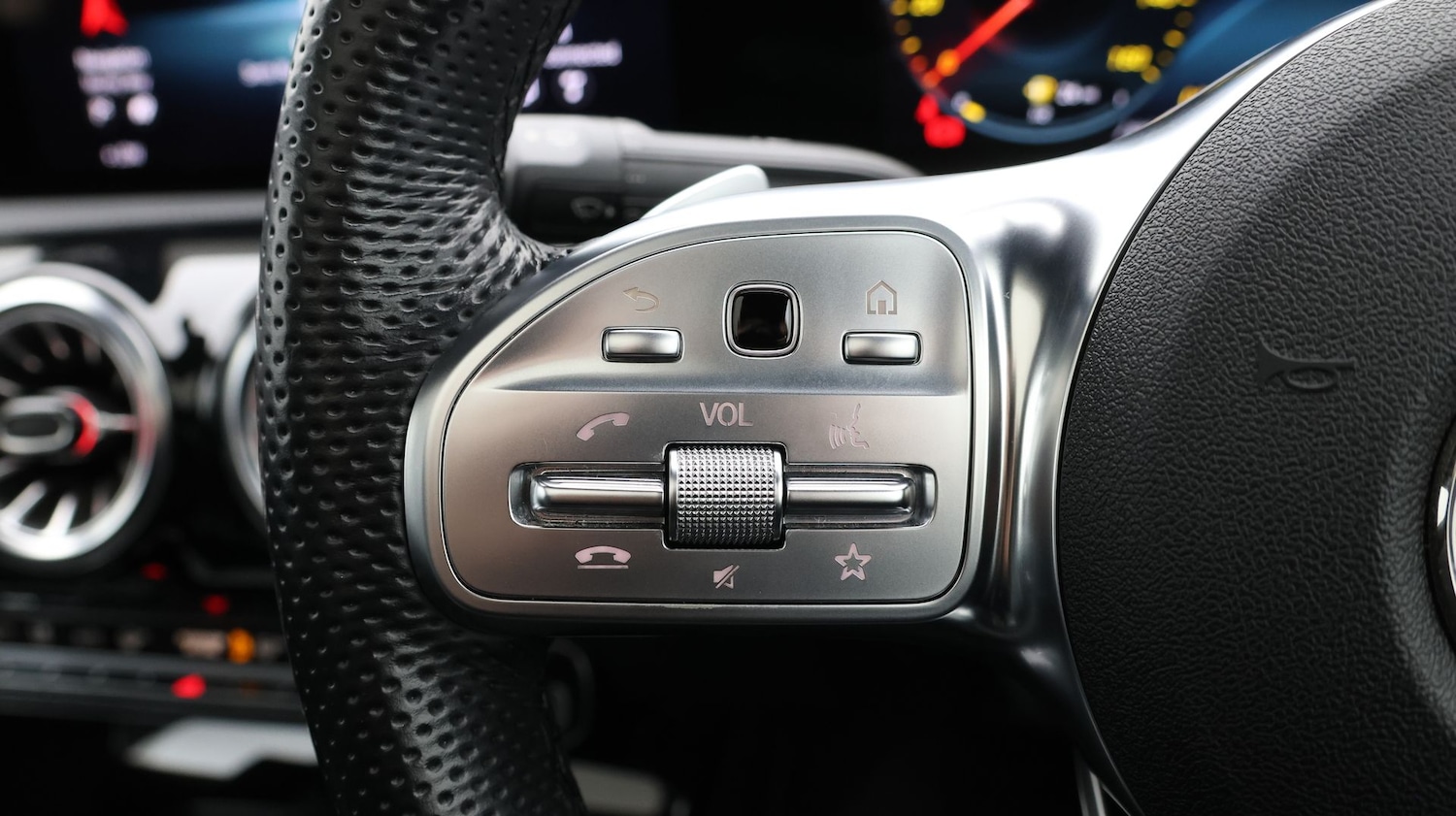 Used Mercedes-Benz CLA 2022 for sale - 77260693: Photo 27