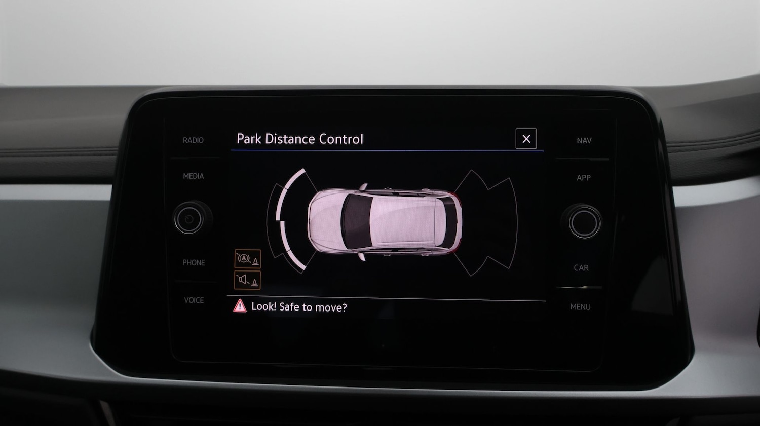 Used Volkswagen T-Roc 2023 for sale - 77283965: Photo 23