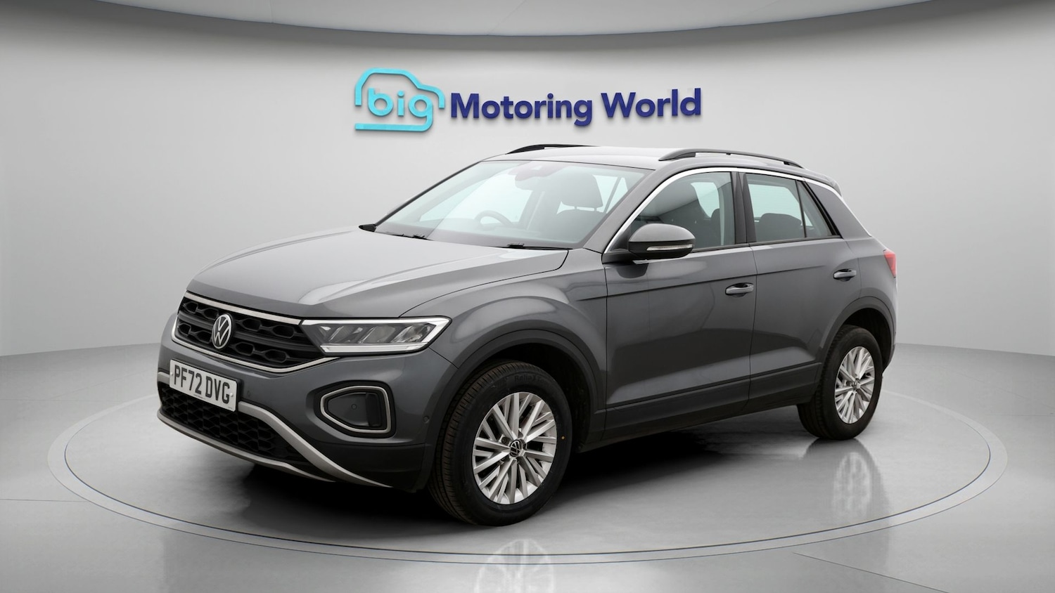 Used Volkswagen T-Roc 2023 for sale - 77283965: Photo 3