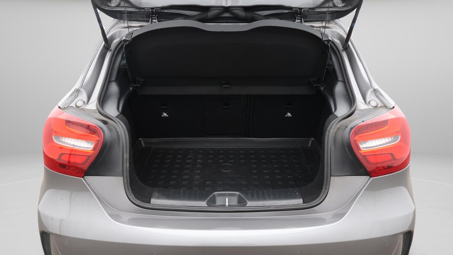 Used Mercedes-Benz A-Class 2018 for sale - 76561980: Photo 18