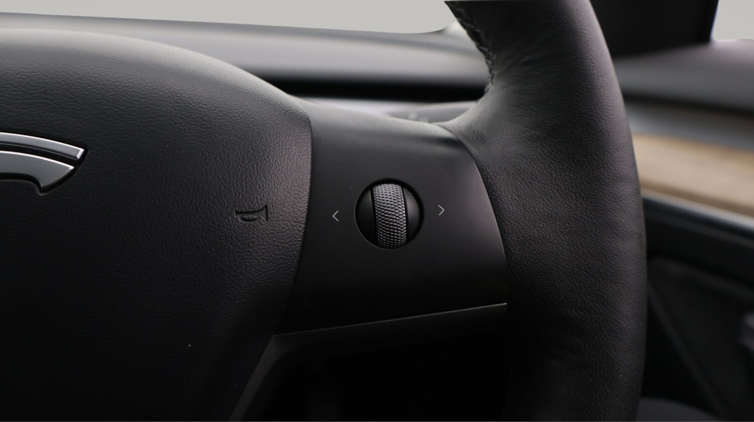 Used Tesla Model 3 2021 for sale - 77136258: Photo 20