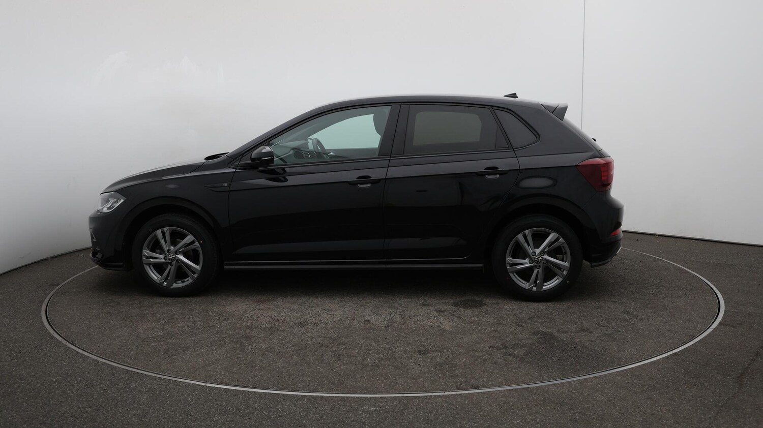 Used Volkswagen Polo 2022 for sale - 76152212: Photo 65