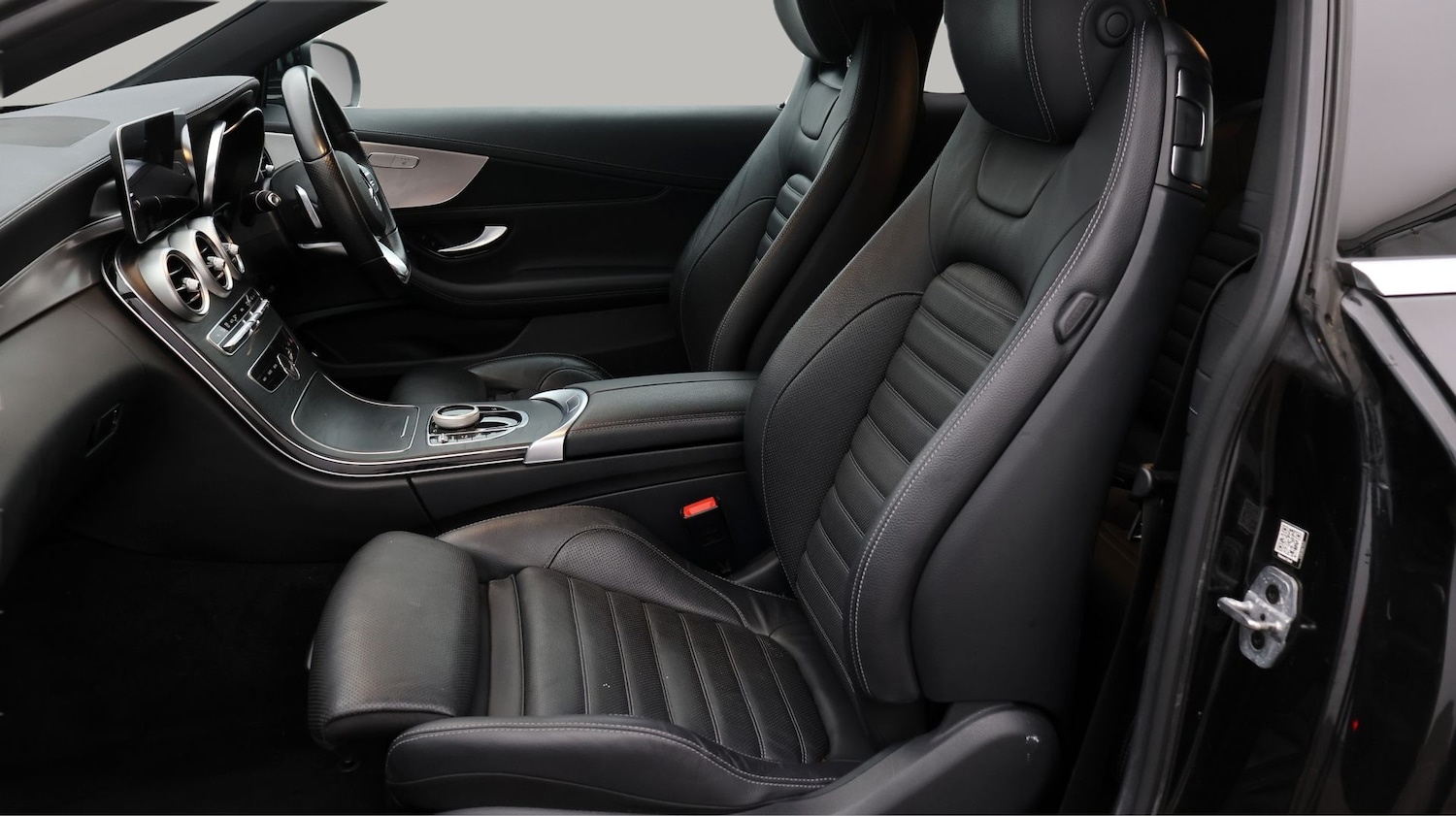 Used Mercedes-Benz C Class 2021 for sale - 77365489: Photo 14