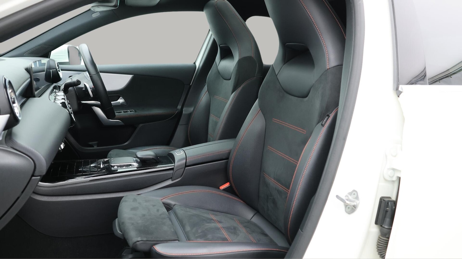 Used Mercedes-Benz A-Class 2021 for sale - 76099052: Photo 15
