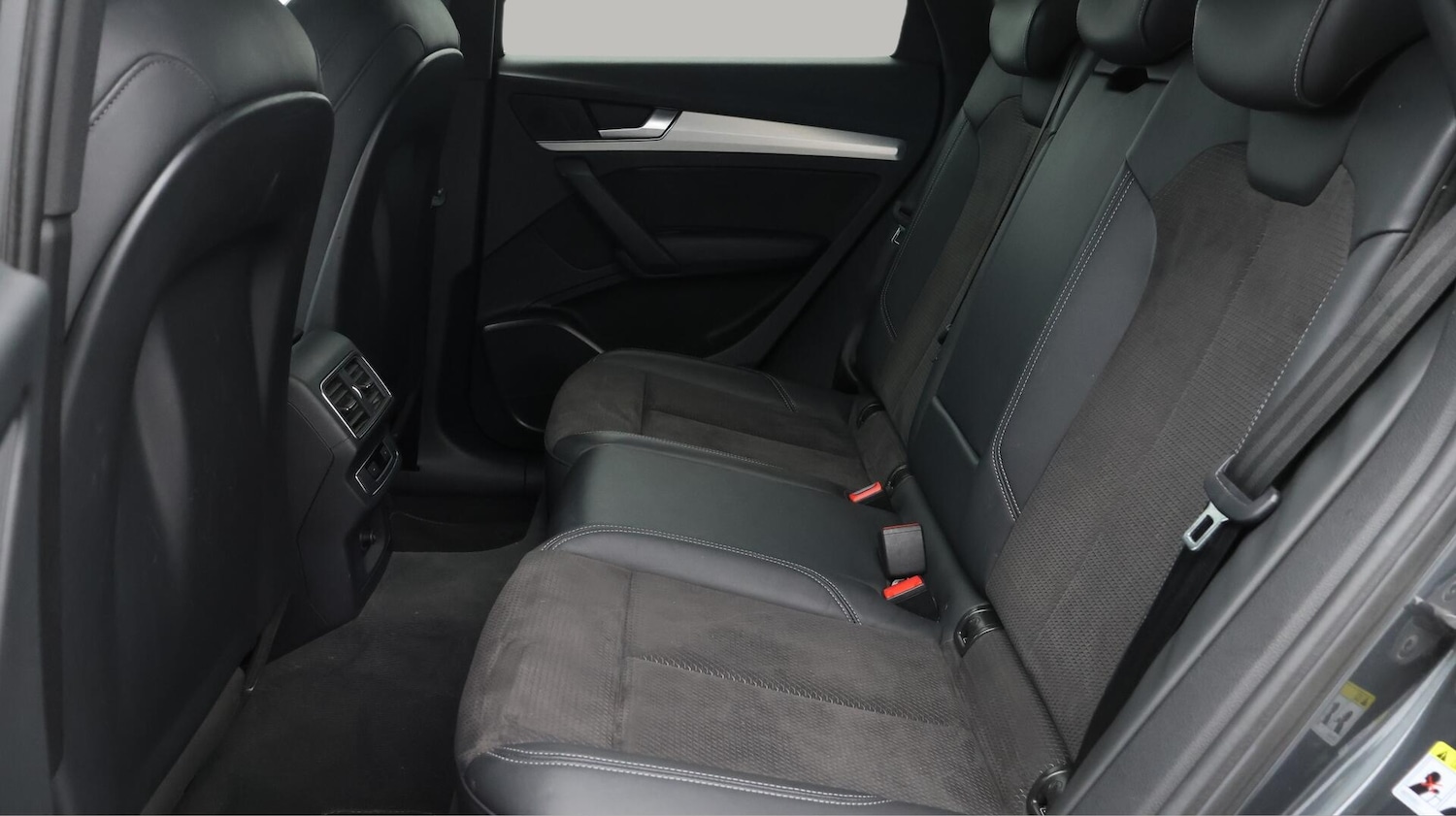 Used Audi Q5 2019 for sale - 76381185: Photo 16