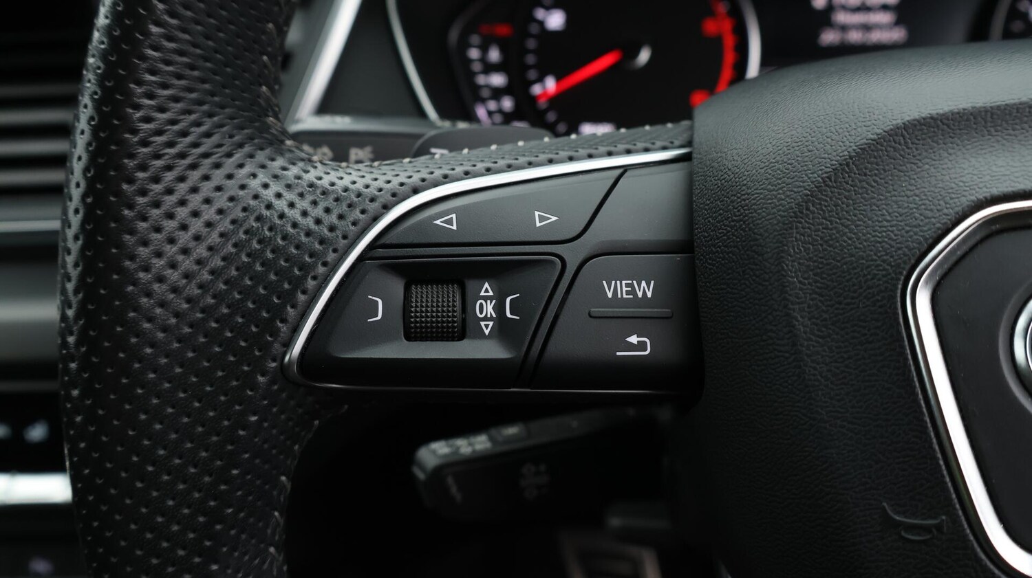 Used Audi Q5 2019 for sale - 76381185: Photo 24