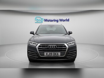 Used Audi Q5 2019 for sale - 76381185: Photo