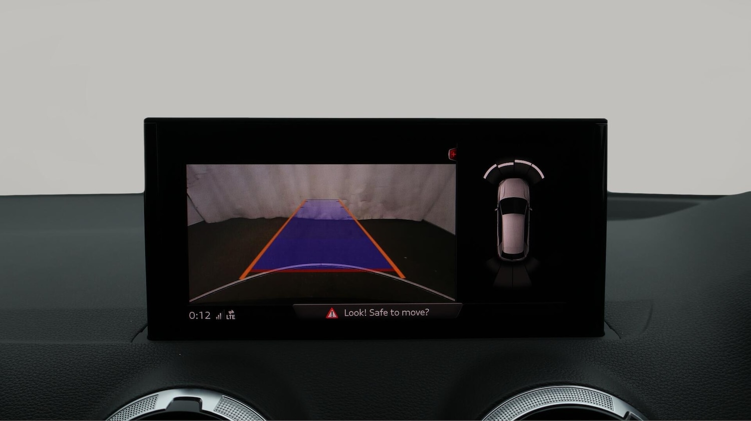 Used Audi Q2 2023 for sale - 76399080: Photo 24