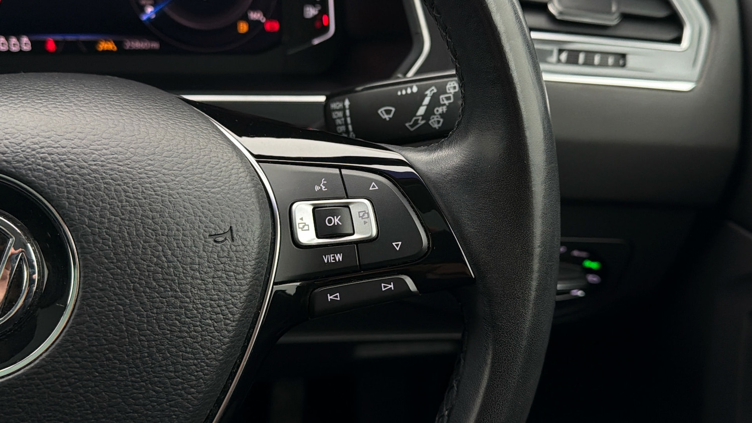 Used Volkswagen Tiguan Allspace 2020 for sale - 77998186: Photo 22