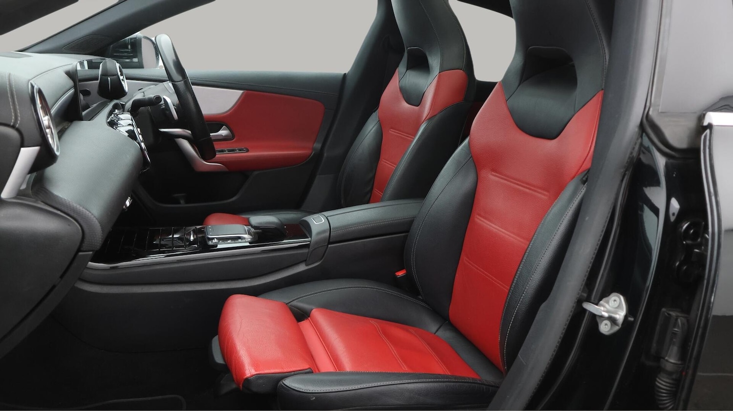 Used Mercedes-Benz CLA 2020 for sale - 76152541: Photo 15