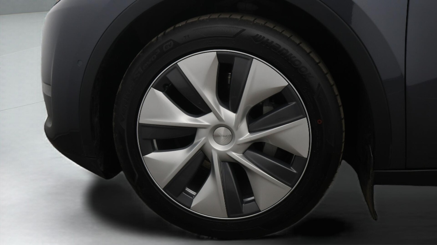 Used Tesla Model Y 2022 for sale - 76380980: Photo 18