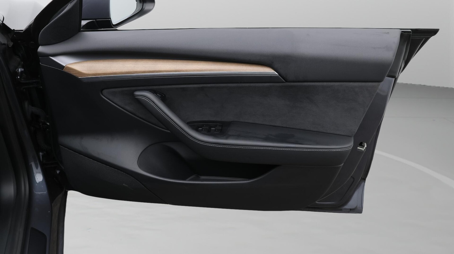 Used Tesla Model 3 2021 for sale - 76620224: Photo 16