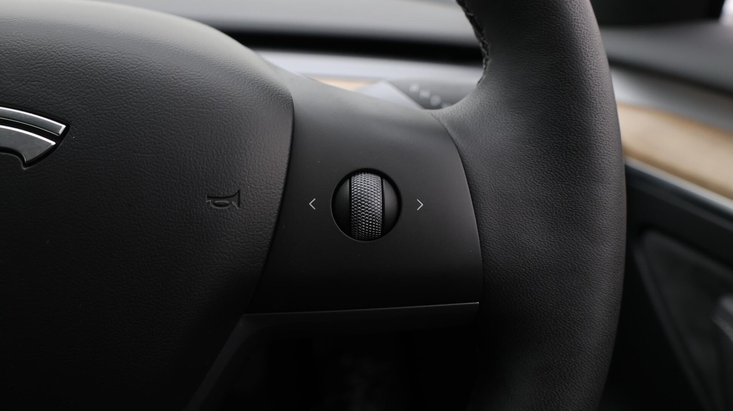 Used Tesla Model 3 2021 for sale - 76620224: Photo 24