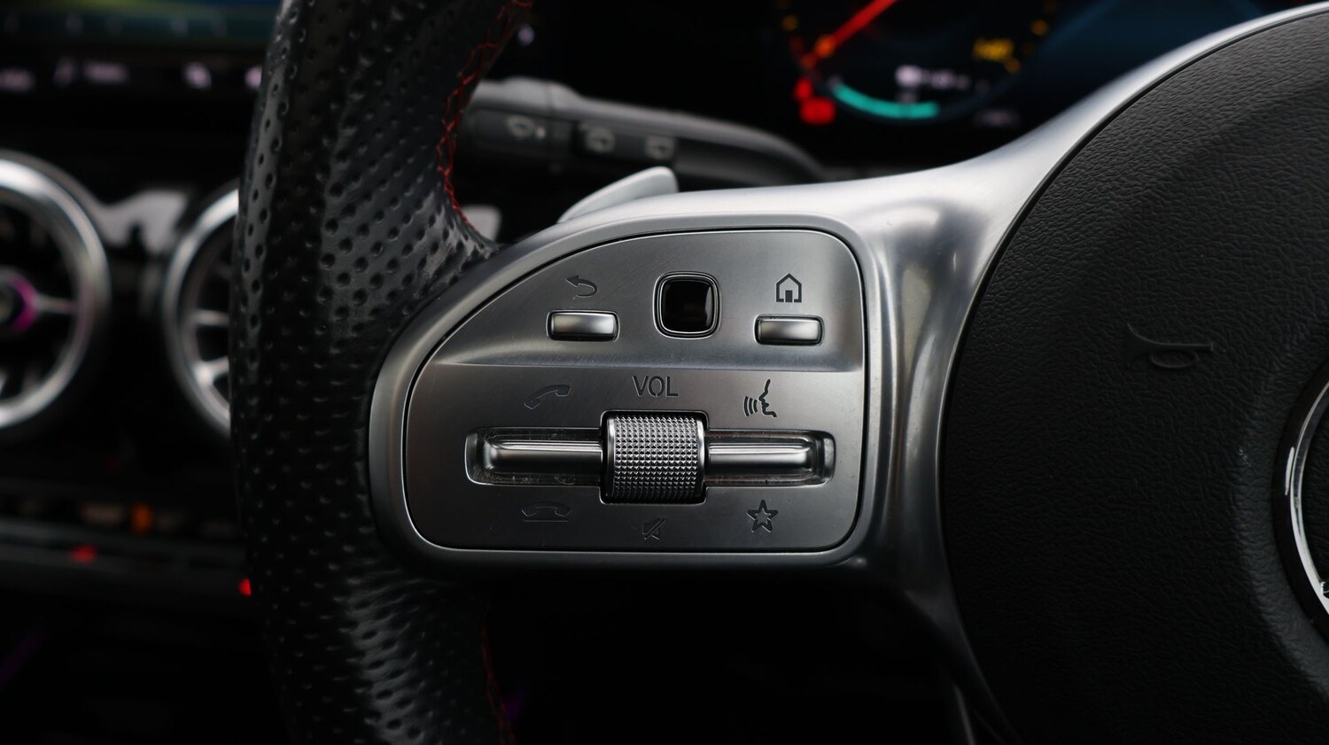 Used Mercedes-Benz EQA 2021 for sale - 77247516: Photo 26