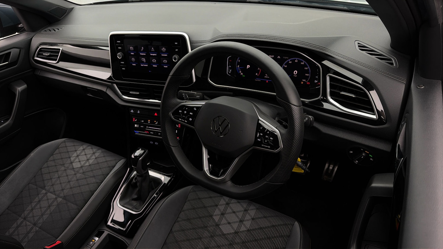 Used Volkswagen T-Roc 2023 for sale - 78196682: Photo 9