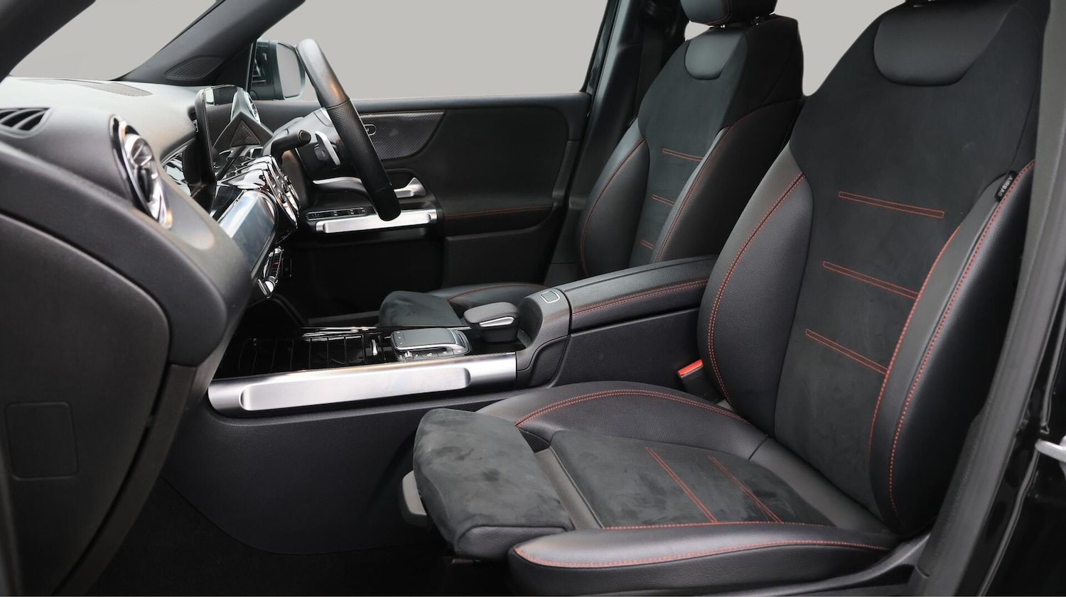Used Mercedes-Benz GLB 2021 for sale - 76370244: Photo 15