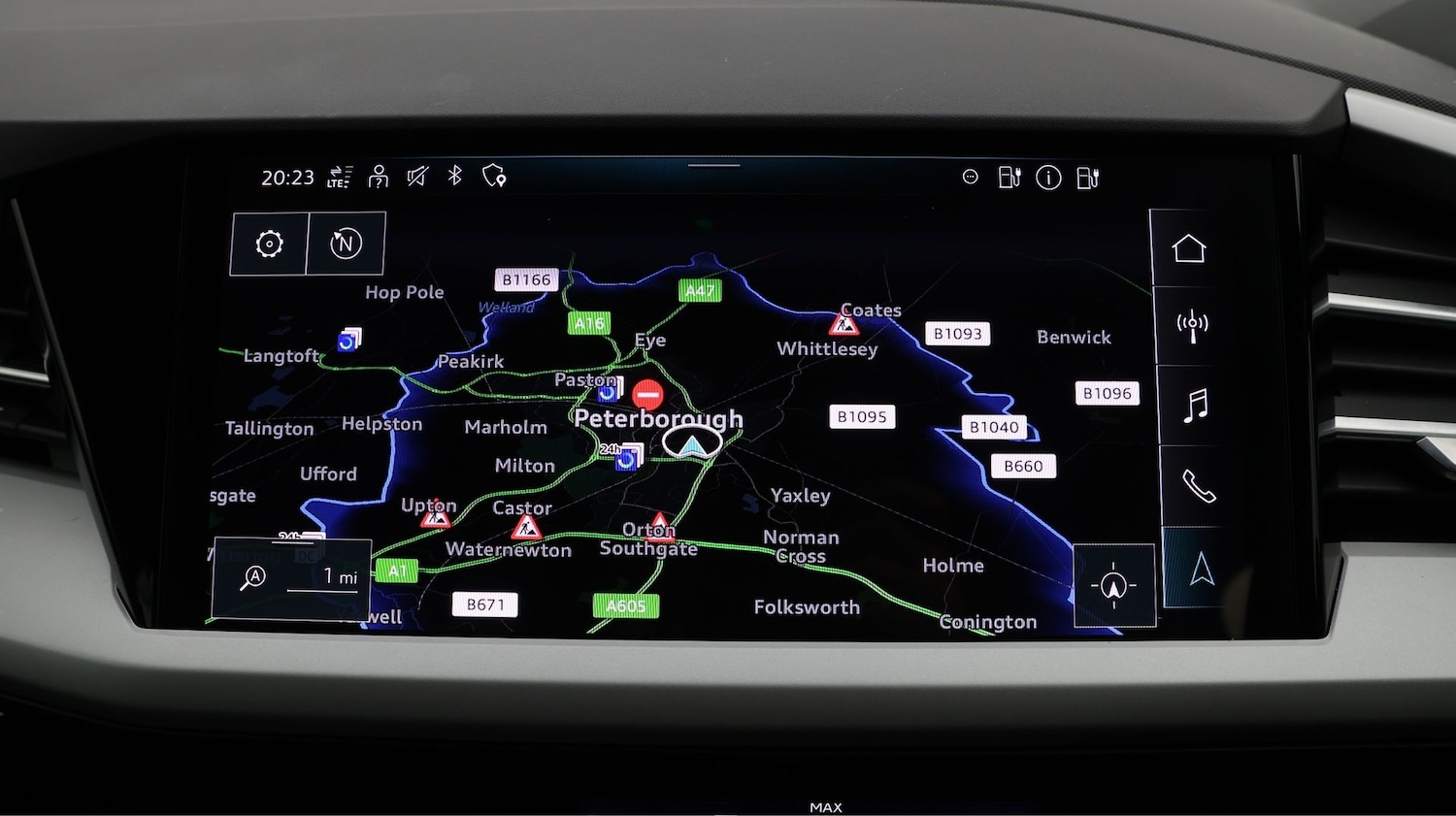 Used Audi Q4 e-tron 2023 for sale - 77997542: Photo 11