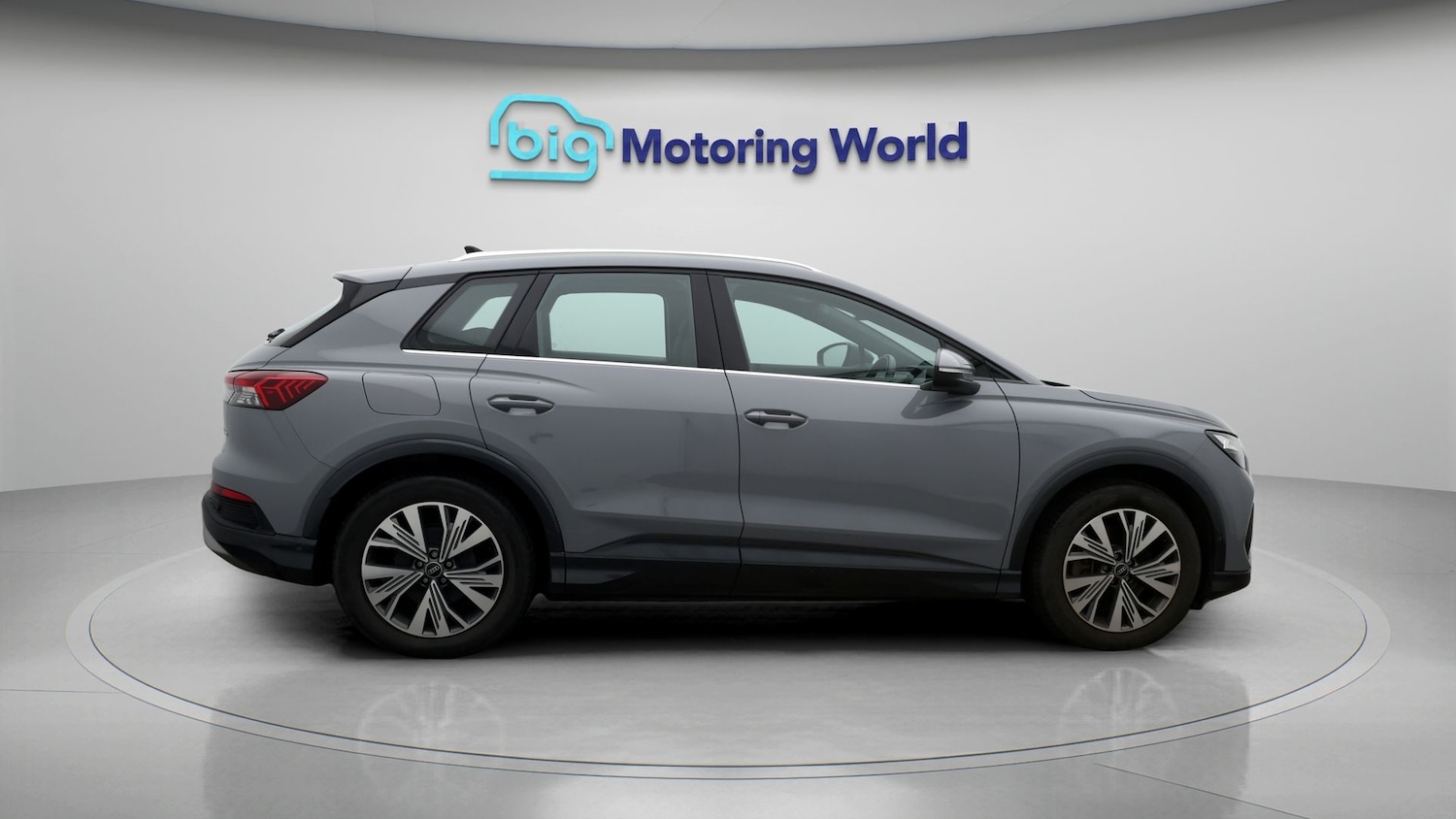 Used Audi Q4 e-tron 2023 for sale - 77997542: Photo 8