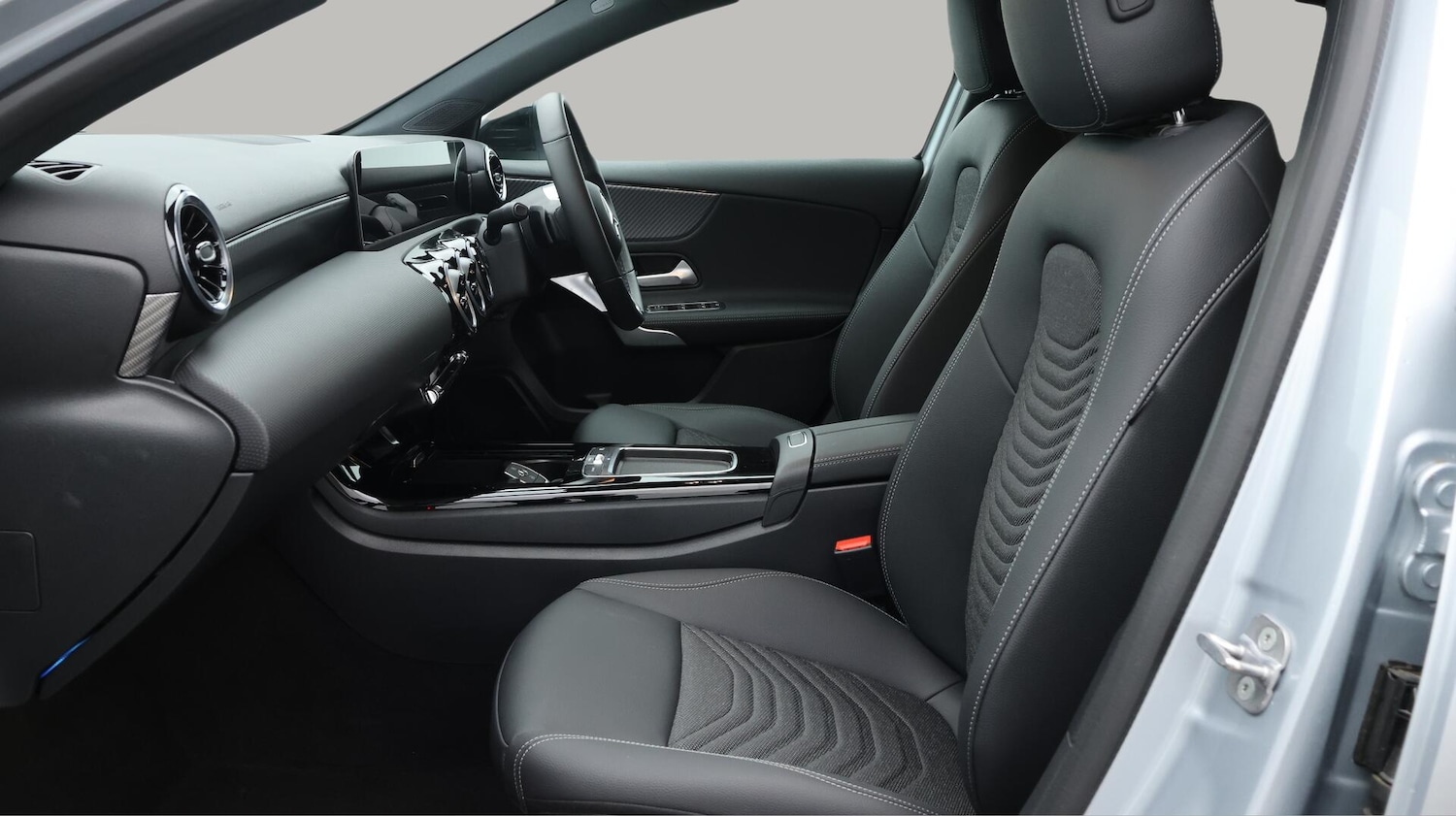 Used Mercedes-Benz A-Class 2025 for sale - 76388805: Photo 15