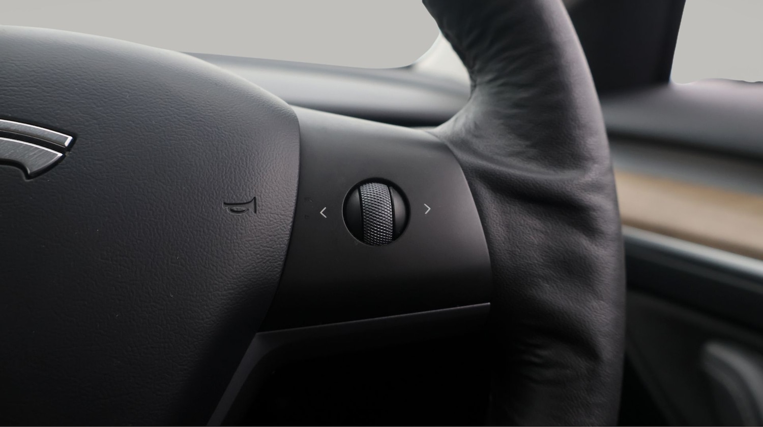 Used Tesla Model 3 2021 for sale - 77707101: Photo 25