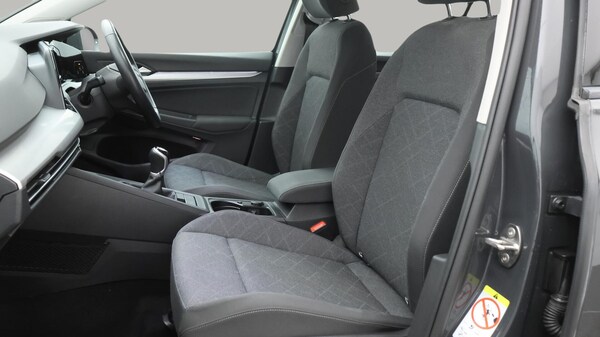 Used Volkswagen Golf 2022 for sale - 76122067: Photo 15