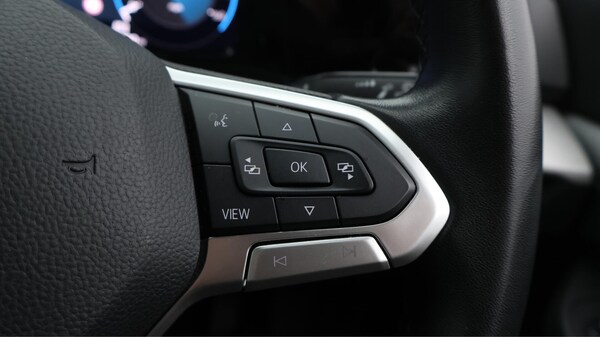 Used Volkswagen Golf 2022 for sale - 76122067: Photo 25