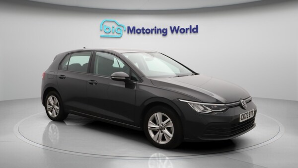 Used Volkswagen Golf 2022 for sale - 76122067: Photo 2