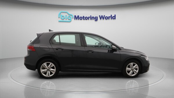 Used Volkswagen Golf 2022 for sale - 76122067: Photo 9