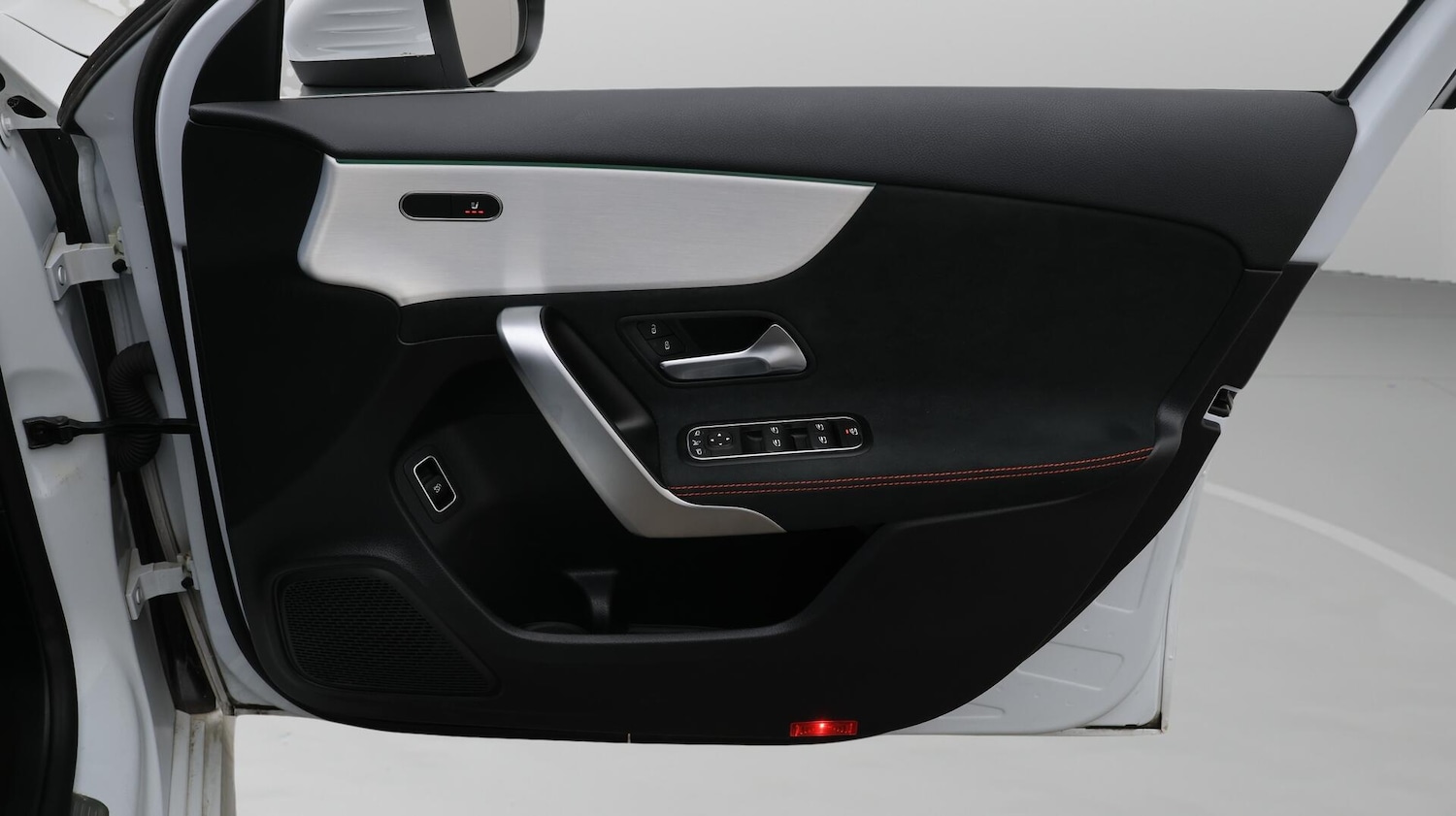 Used Mercedes-Benz A-Class 2023 for sale - 76399279: Photo 16