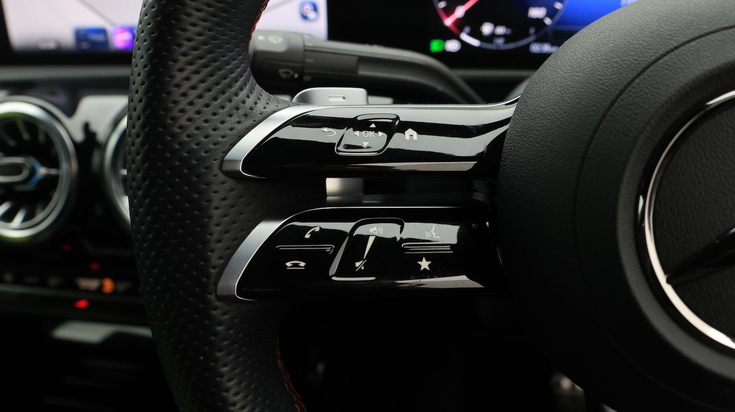 Used Mercedes-Benz A-Class 2023 for sale - 76399279: Photo 24