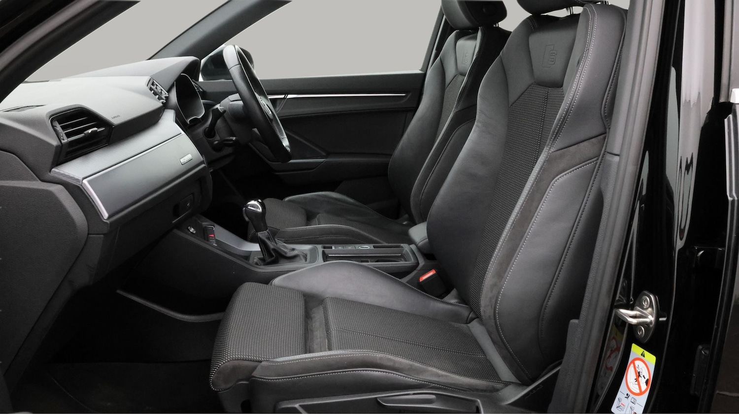 Used Audi Q3 2021 for sale - 77650983: Photo 14