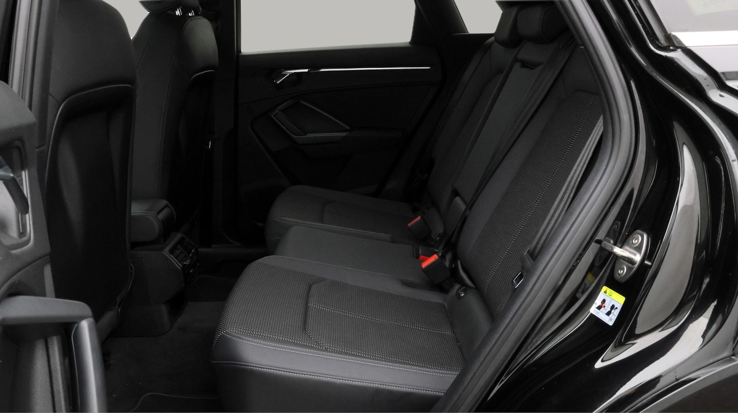 Used Audi Q3 2021 for sale - 77650983: Photo 16