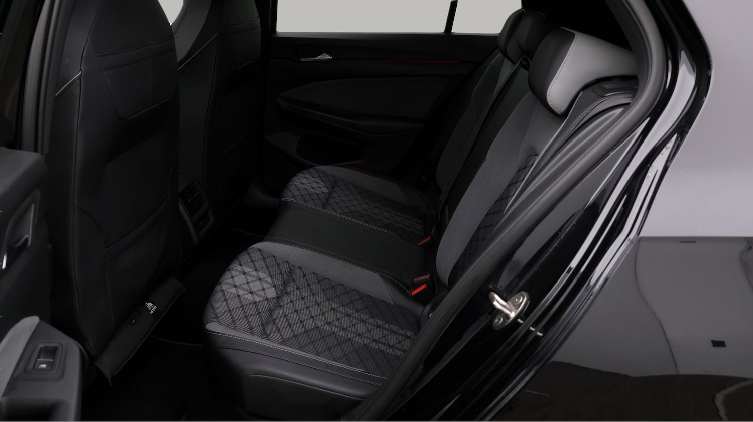 Used Volkswagen Golf 2020 for sale - 77229190: Photo 16