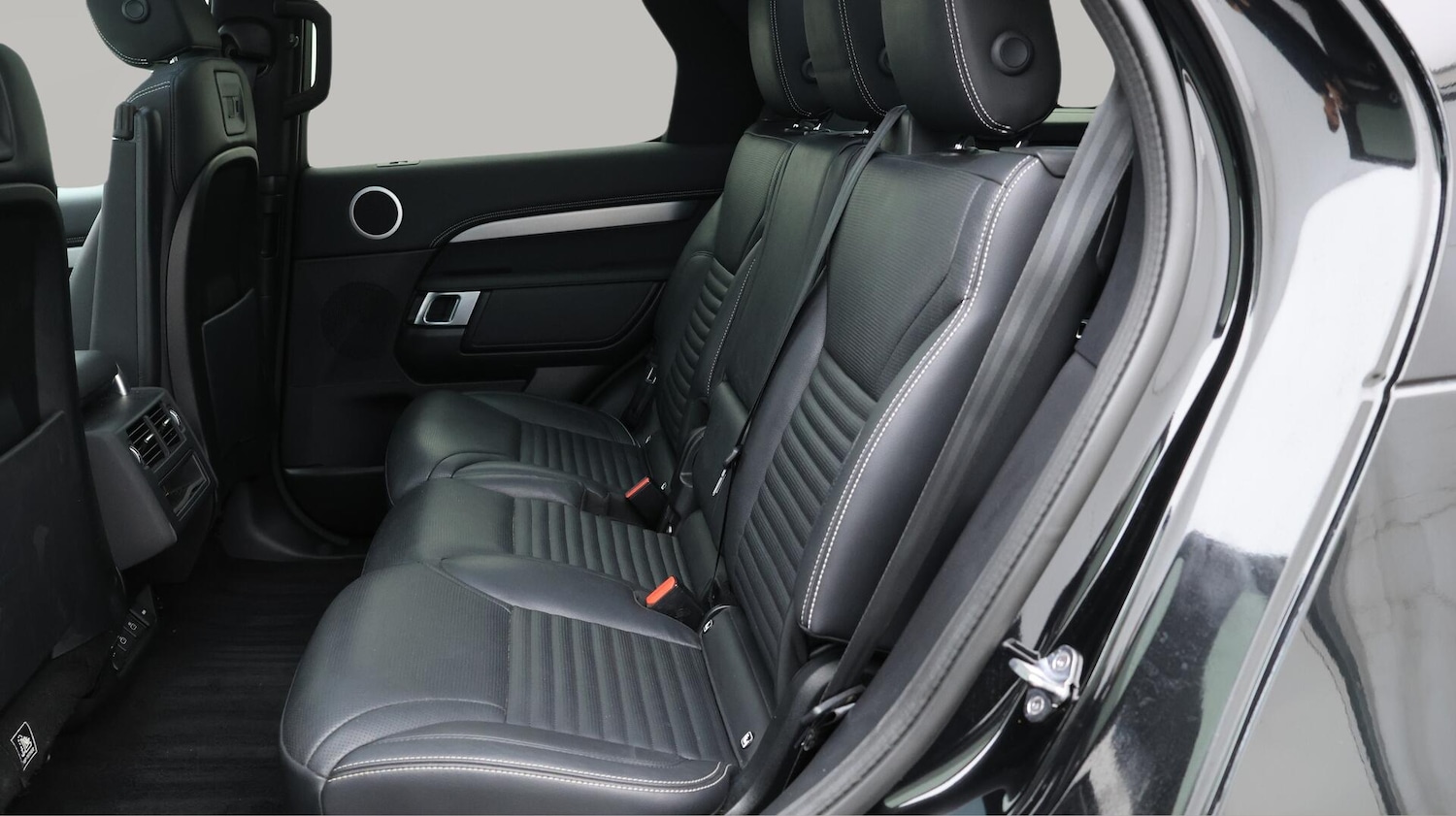 Used Land Rover Discovery 2021 for sale - 76122673: Photo 17