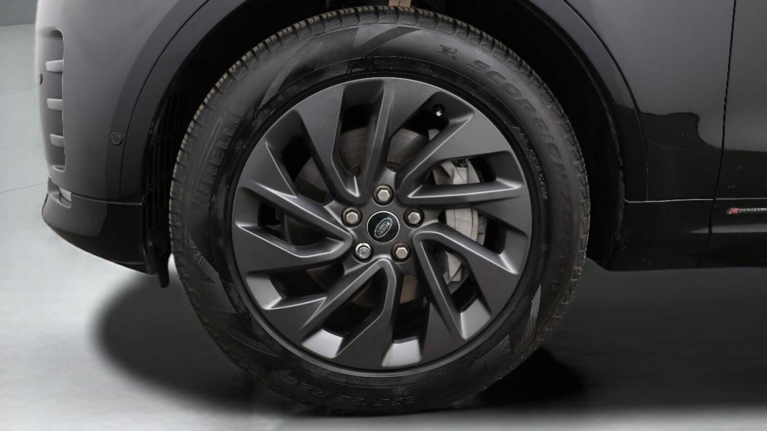 Used Land Rover Discovery 2021 for sale - 76122673: Photo 19