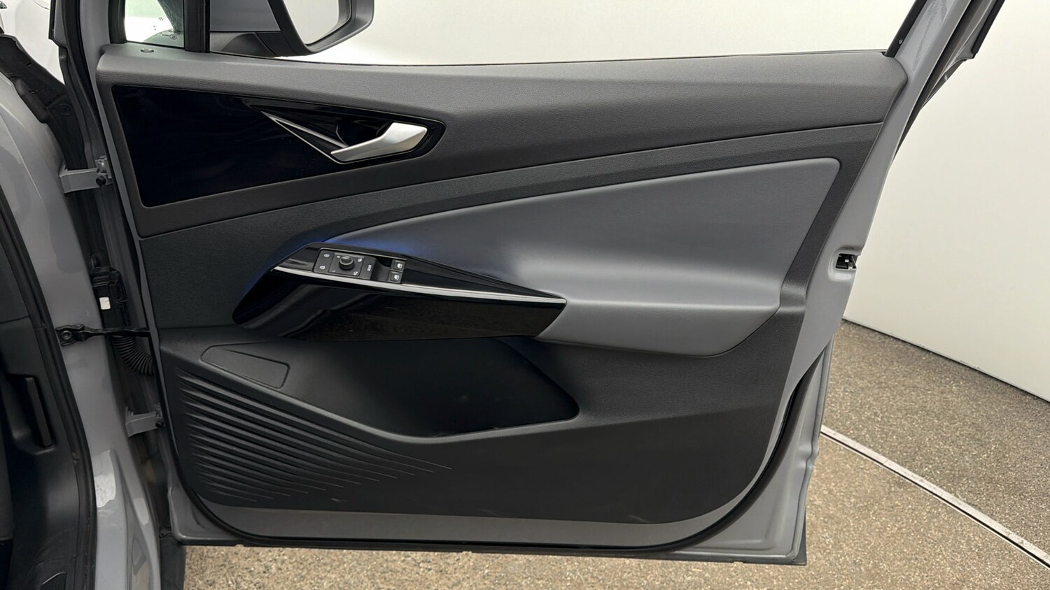 Used Volkswagen ID.4 2023 for sale - 77742409: Photo 14