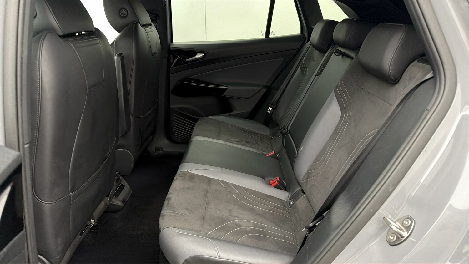 Used Volkswagen ID.4 2023 for sale - 77742409: Photo 15