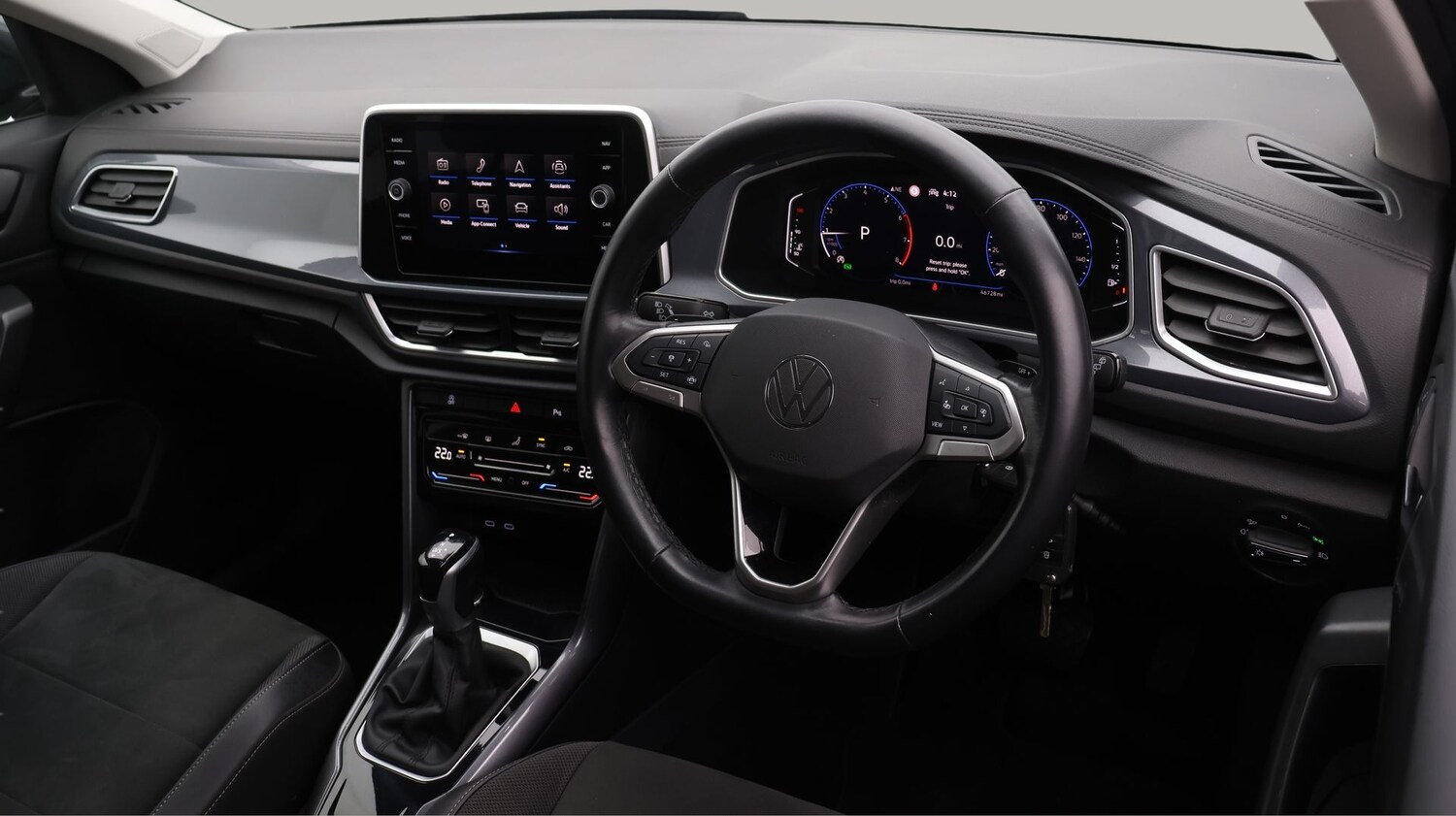 Used Volkswagen T-Roc 2023 for sale - 77746698: Photo 9