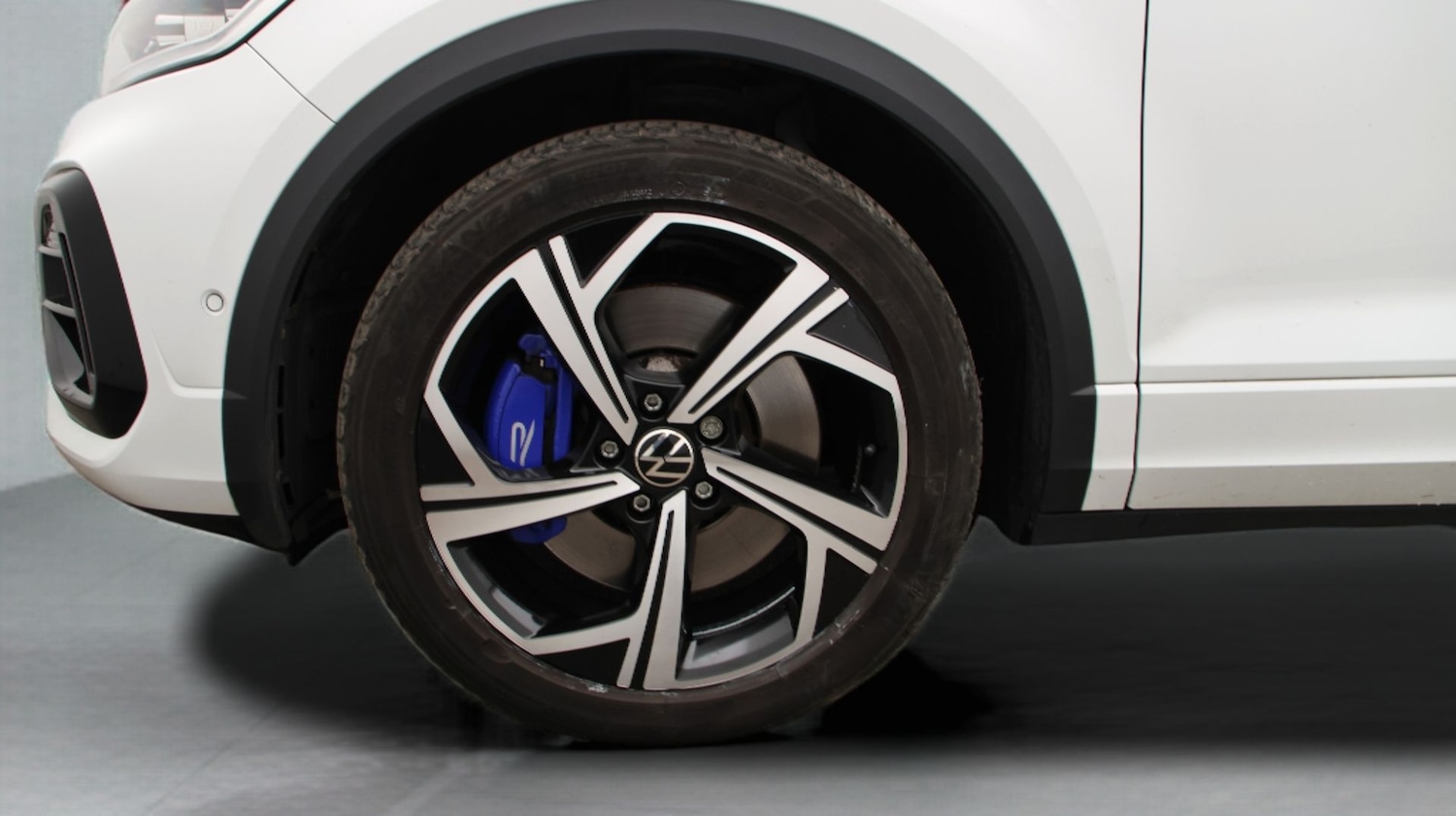 Used Volkswagen T-Roc 2023 for sale - 77272492: Photo 18